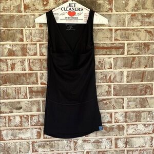 Lalabu Black Baby Wearing Soothe Tank Shirt